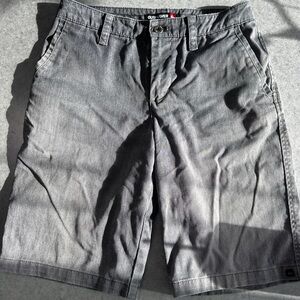 Quiksilver Men's Gray Flat Front Shorts